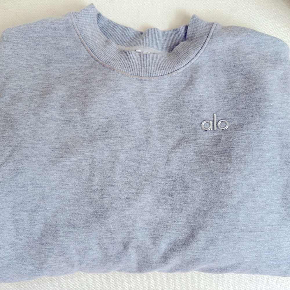 Alo Sweatshirt